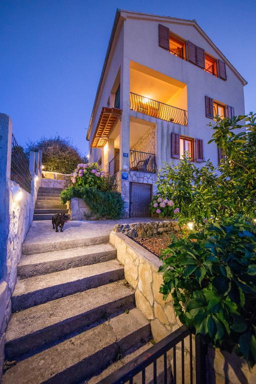 Apartments Pol Murvu Vis Ngoại thất bức ảnh