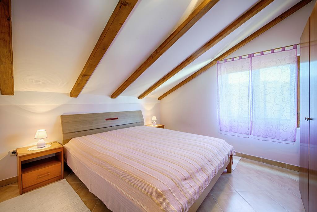 Apartments Pol Murvu Vis Ngoại thất bức ảnh