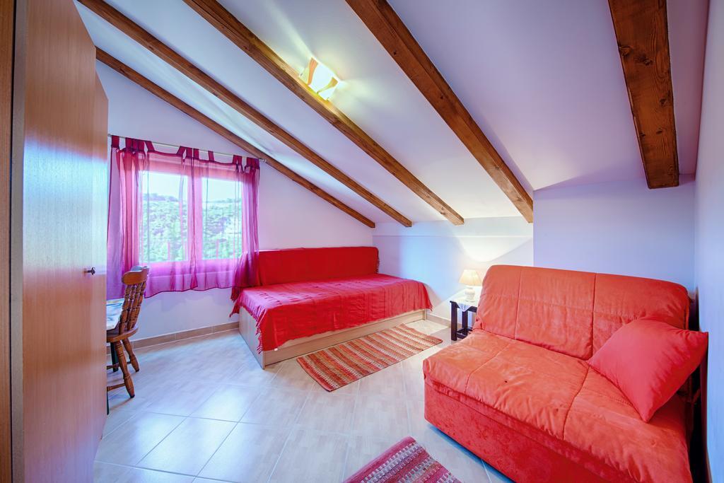 Apartments Pol Murvu Vis Ngoại thất bức ảnh