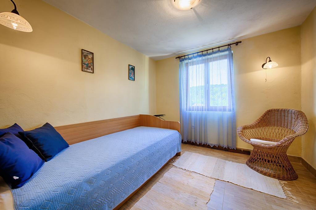 Apartments Pol Murvu Vis Ngoại thất bức ảnh